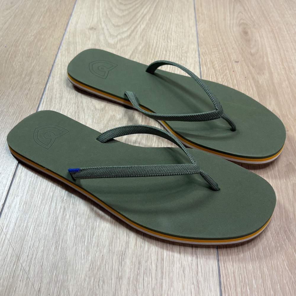 Rothys The Flip Flop Olive Green Sustainable Thong Sandals Womens Size 8 NEW